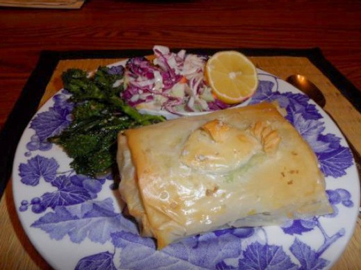 Roasted Salmon and Leeks in Phyllo Packets