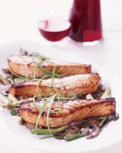 Salmon with Mushroom Sauce